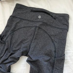 Lululemon size 4 leggings